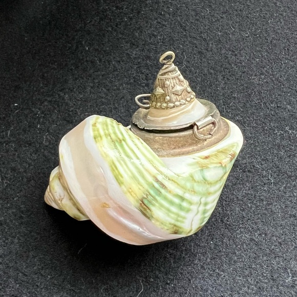 Antique shell Trinket - Picture 4 of 8